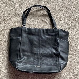 Coach Tote Black Pebbled Leather. Good Used Conditon.